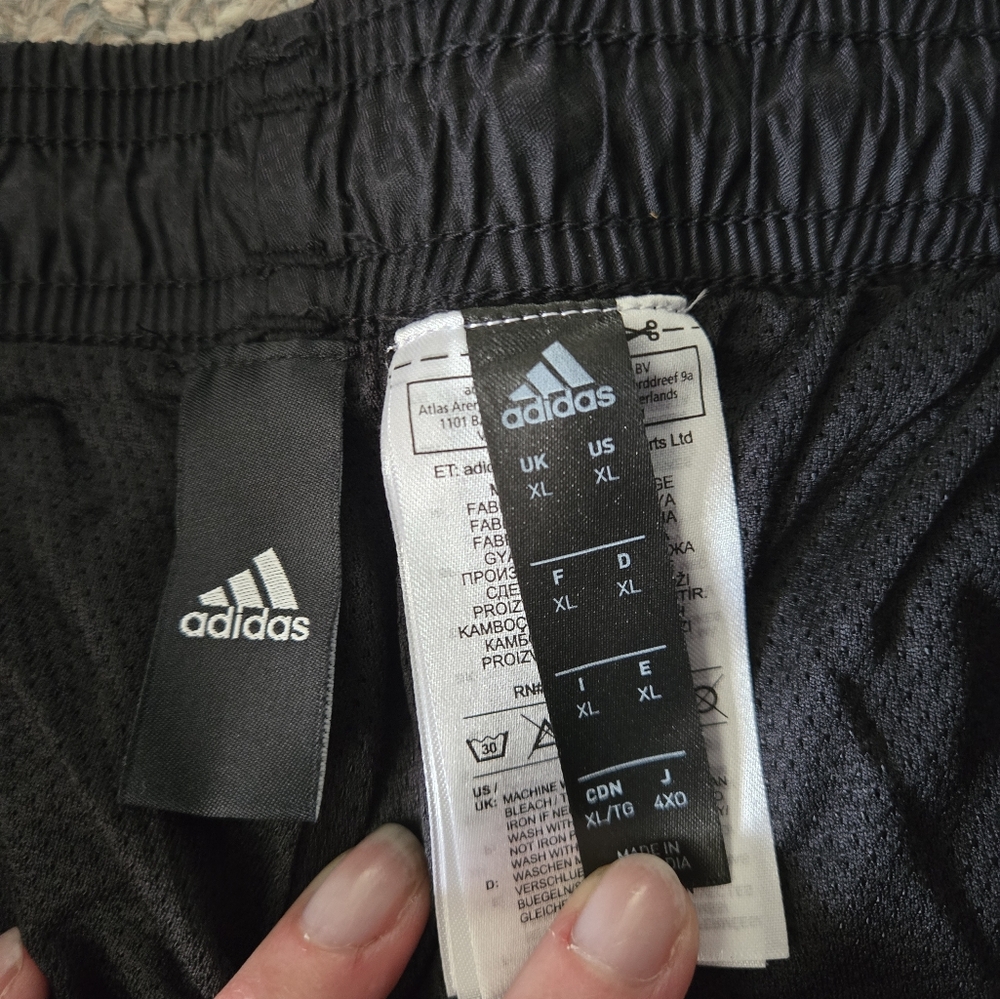 Adidas wind pants - Picture 2 of 2